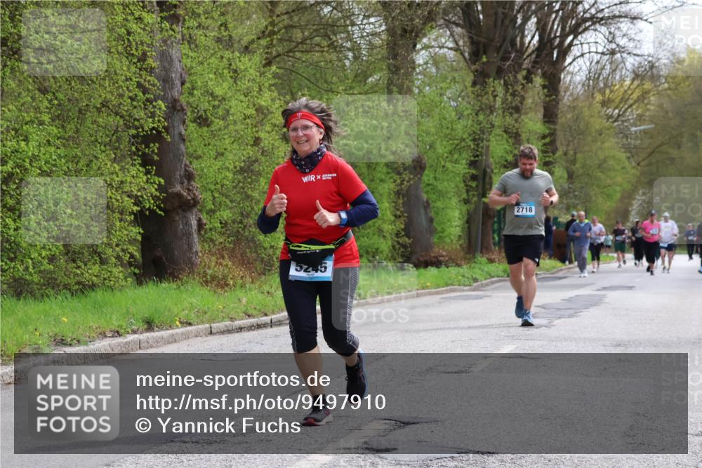 12.04.2026 - 45. Internationalen Wilhelmsburger Insellauf Yannick Fuchs http://msf.ph/oto/9497910 12.04.2026 13:10:49 Laufen 2718 meine-sportfotos.de