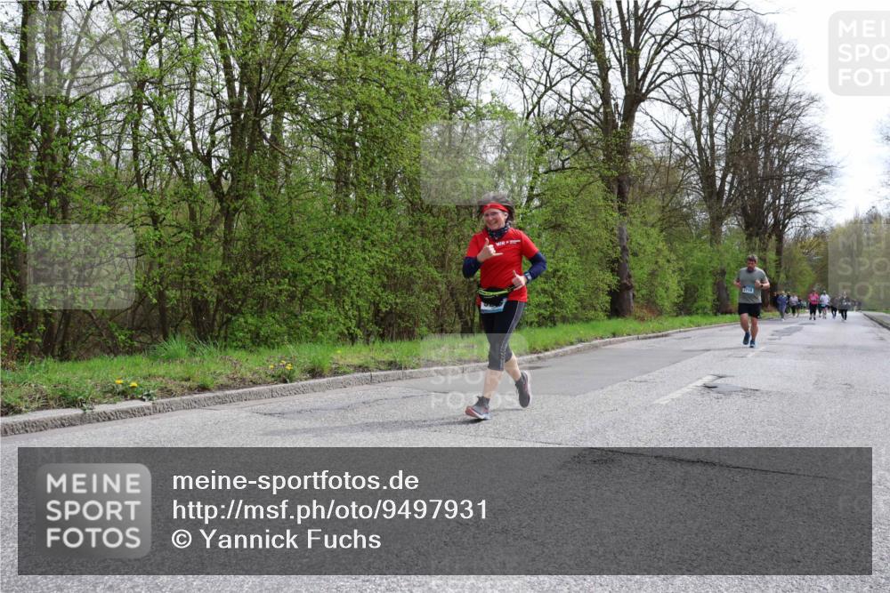 12.04.2026 - 45. Internationalen Wilhelmsburger Insellauf Yannick Fuchs http://msf.ph/oto/9497931 12.04.2026 13:10:51 Laufen 2718 meine-sportfotos.de