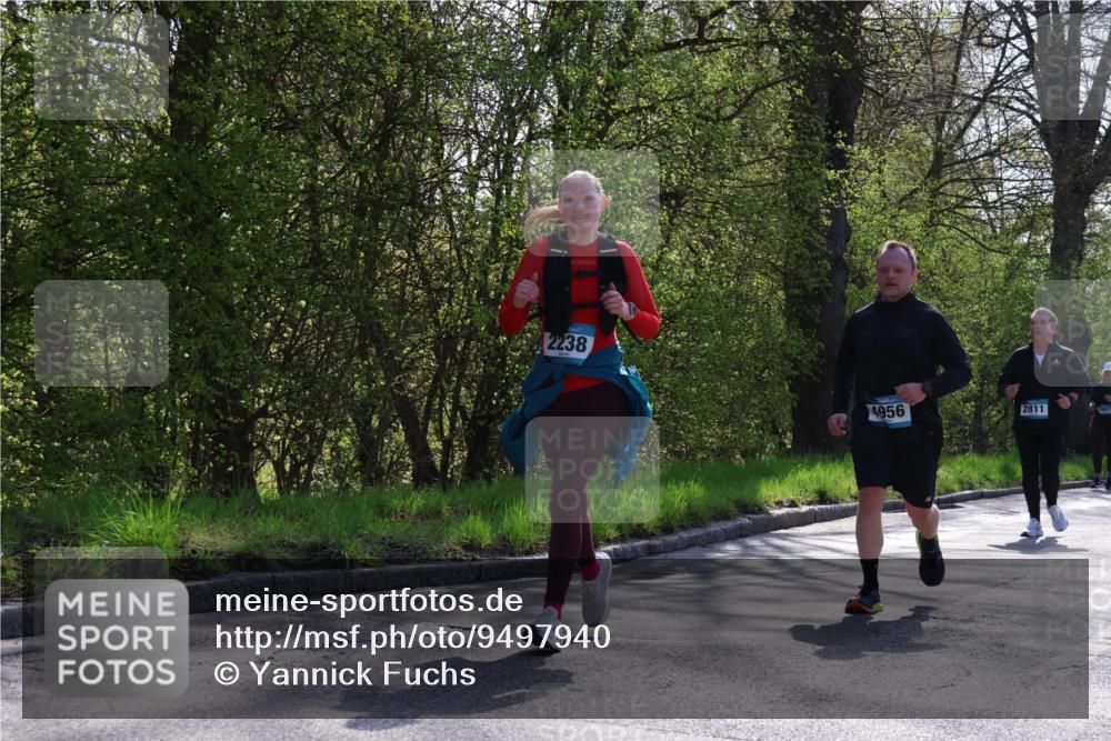 12.04.2026 - 45. Internationalen Wilhelmsburger Insellauf Yannick Fuchs http://msf.ph/oto/9497940 12.04.2026 10:55:59 Laufen 2238, 4956, 2811 meine-sportfotos.de