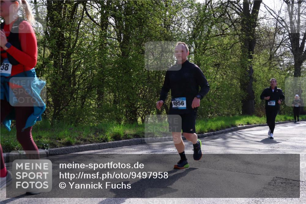 12.04.2026 - 45. Internationalen Wilhelmsburger Insellauf Yannick Fuchs http://msf.ph/oto/9497958 12.04.2026 10:56:00 Laufen 38, 4956, 2811 meine-sportfotos.de