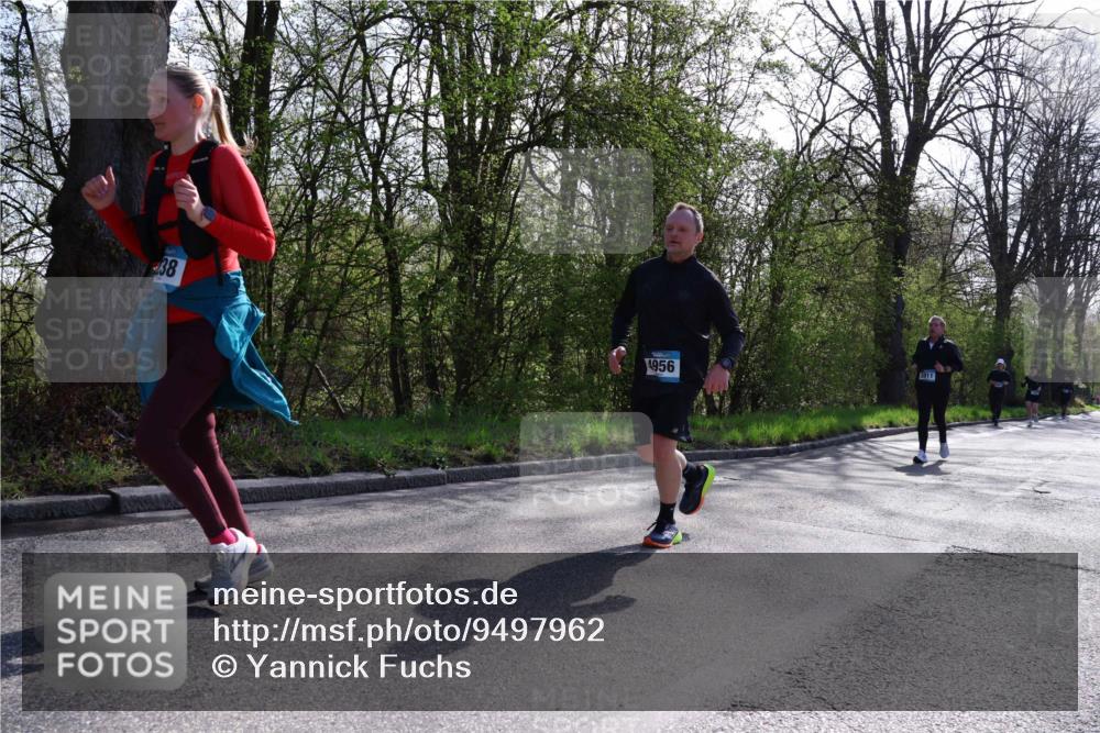 12.04.2026 - 45. Internationalen Wilhelmsburger Insellauf Yannick Fuchs http://msf.ph/oto/9497962 12.04.2026 10:56:01 Laufen 38, 4956, 2811 meine-sportfotos.de
