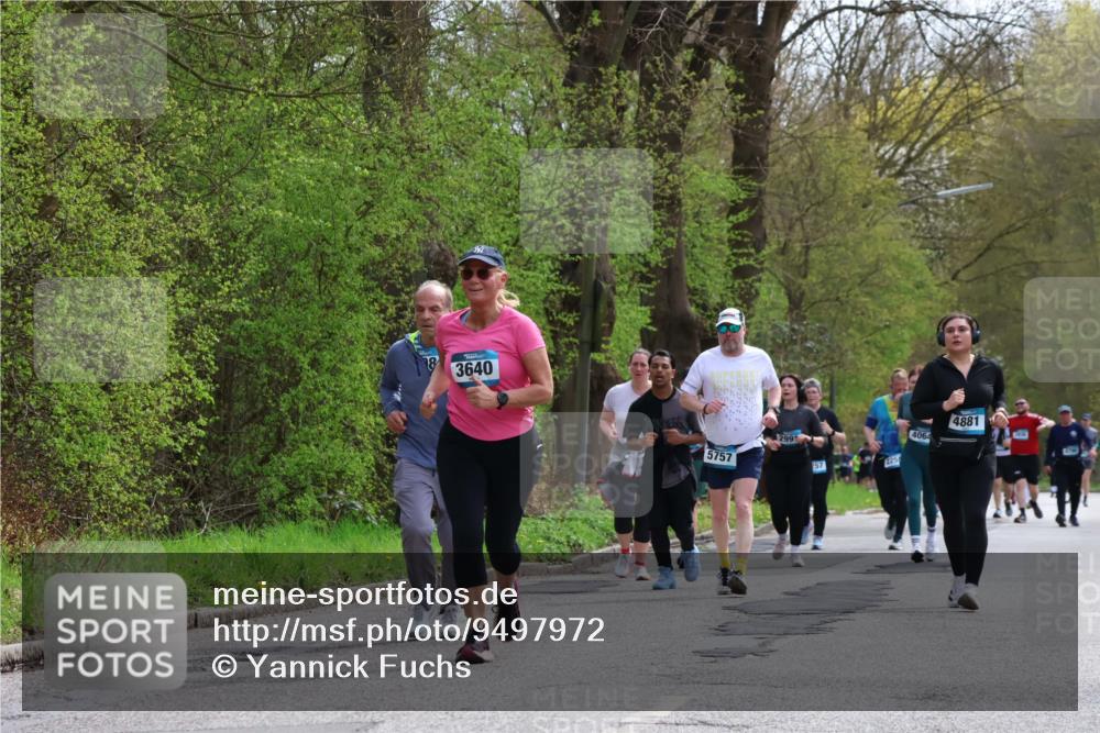 12.04.2026 - 45. Internationalen Wilhelmsburger Insellauf Yannick Fuchs http://msf.ph/oto/9497972 12.04.2026 13:11:00 Laufen 8, 3640, 5757, 299, 257, 4064, 4881 meine-sportfotos.de