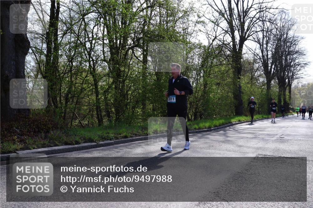 12.04.2026 - 45. Internationalen Wilhelmsburger Insellauf Yannick Fuchs http://msf.ph/oto/9497988 12.04.2026 10:56:03 Laufen 2811 meine-sportfotos.de