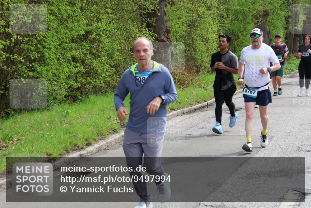 12.04.2026 - 45. Internationalen Wilhelmsburger Insellauf Yannick Fuchs http://msf.ph/oto/9497994 12.04.2026 13:11:06 Laufen 48, 5757, 2991, 90 meine-sportfotos.de