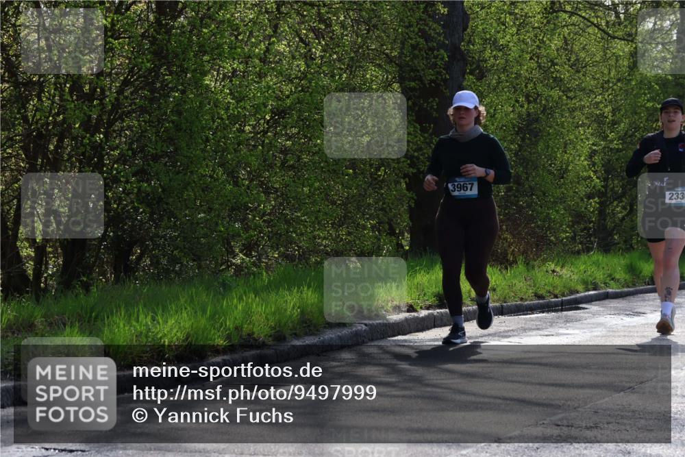 12.04.2026 - 45. Internationalen Wilhelmsburger Insellauf Yannick Fuchs http://msf.ph/oto/9497999 12.04.2026 10:56:05 Laufen 3967, 2330 meine-sportfotos.de