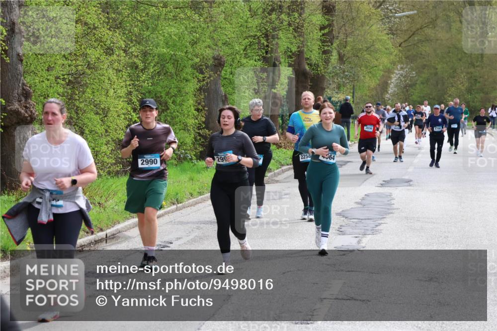 12.04.2026 - 45. Internationalen Wilhelmsburger Insellauf Yannick Fuchs http://msf.ph/oto/9498016 12.04.2026 13:11:09 Laufen 2990, 299, 2258, 364, 271, 3936, 4790 meine-sportfotos.de