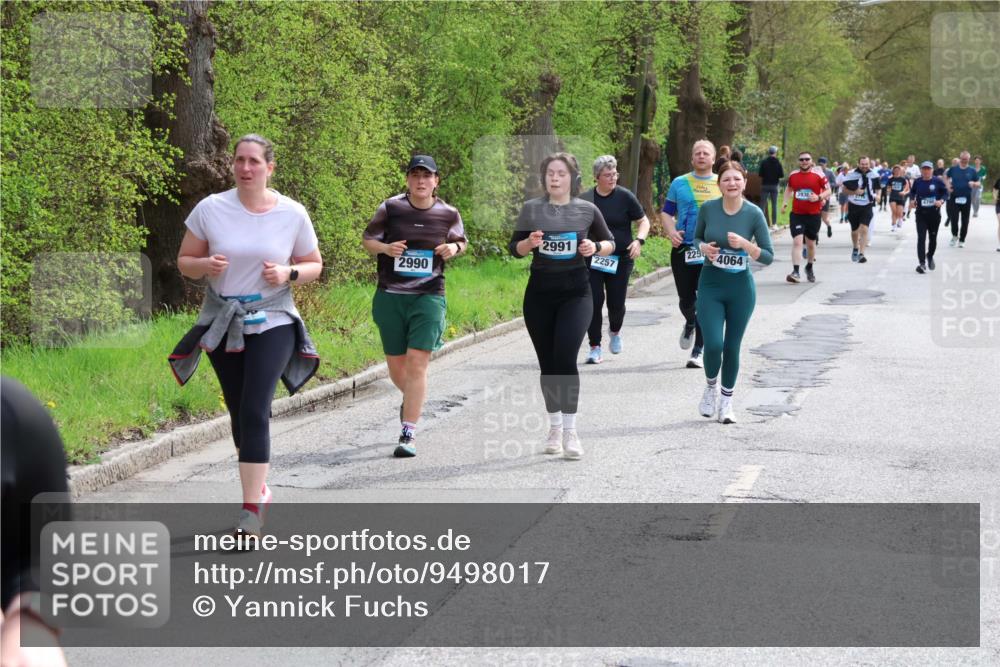 12.04.2026 - 45. Internationalen Wilhelmsburger Insellauf Yannick Fuchs http://msf.ph/oto/9498017 12.04.2026 13:11:09 Laufen 2990, 2991, 2257, 225, 4064, 2715 meine-sportfotos.de