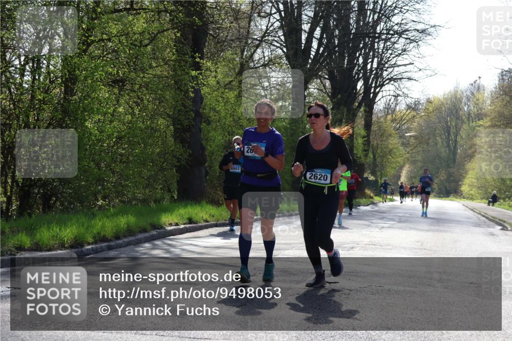 12.04.2026 - 45. Internationalen Wilhelmsburger Insellauf Yannick Fuchs http://msf.ph/oto/9498053 12.04.2026 10:56:11 Laufen 4982, 26, 2620 meine-sportfotos.de
