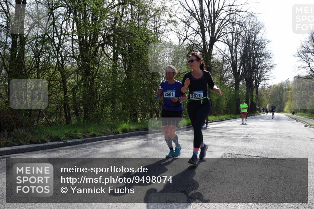 12.04.2026 - 45. Internationalen Wilhelmsburger Insellauf Yannick Fuchs http://msf.ph/oto/9498074 12.04.2026 10:56:13 Laufen 2601, 2620 meine-sportfotos.de
