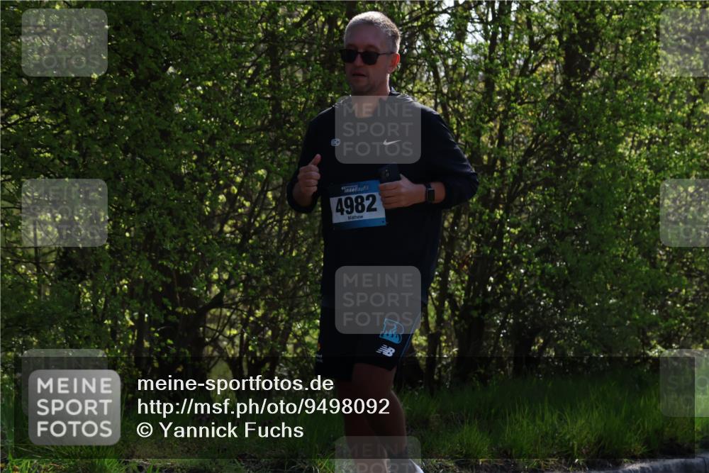 12.04.2026 - 45. Internationalen Wilhelmsburger Insellauf Yannick Fuchs http://msf.ph/oto/9498092 12.04.2026 10:56:15 Laufen 4982 meine-sportfotos.de