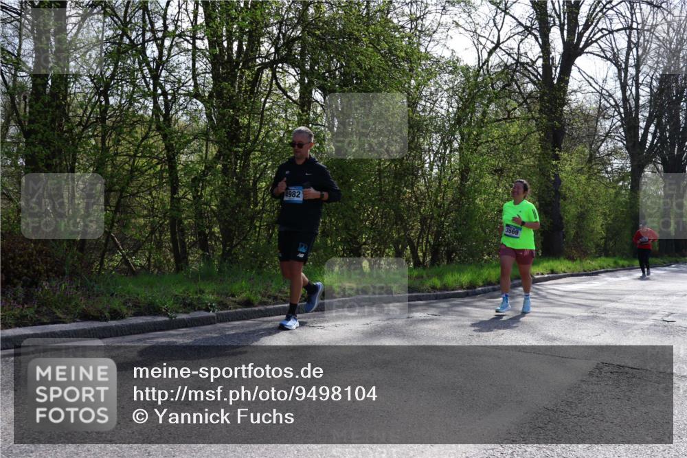 12.04.2026 - 45. Internationalen Wilhelmsburger Insellauf Yannick Fuchs http://msf.ph/oto/9498104 12.04.2026 10:56:16 Laufen 4982, 3569 meine-sportfotos.de
