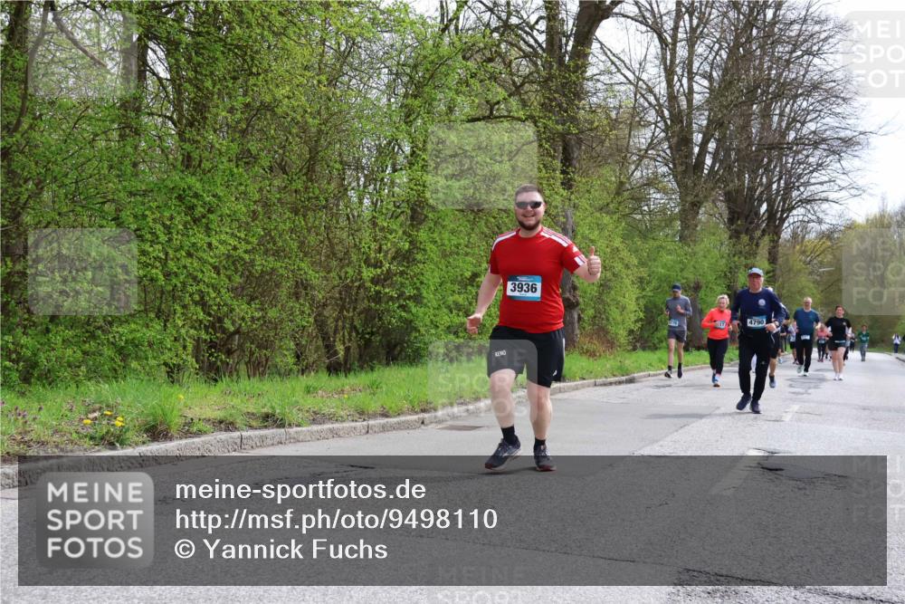 12.04.2026 - 45. Internationalen Wilhelmsburger Insellauf Yannick Fuchs http://msf.ph/oto/9498110 12.04.2026 13:11:21 Laufen 3936, 17, 4790 meine-sportfotos.de