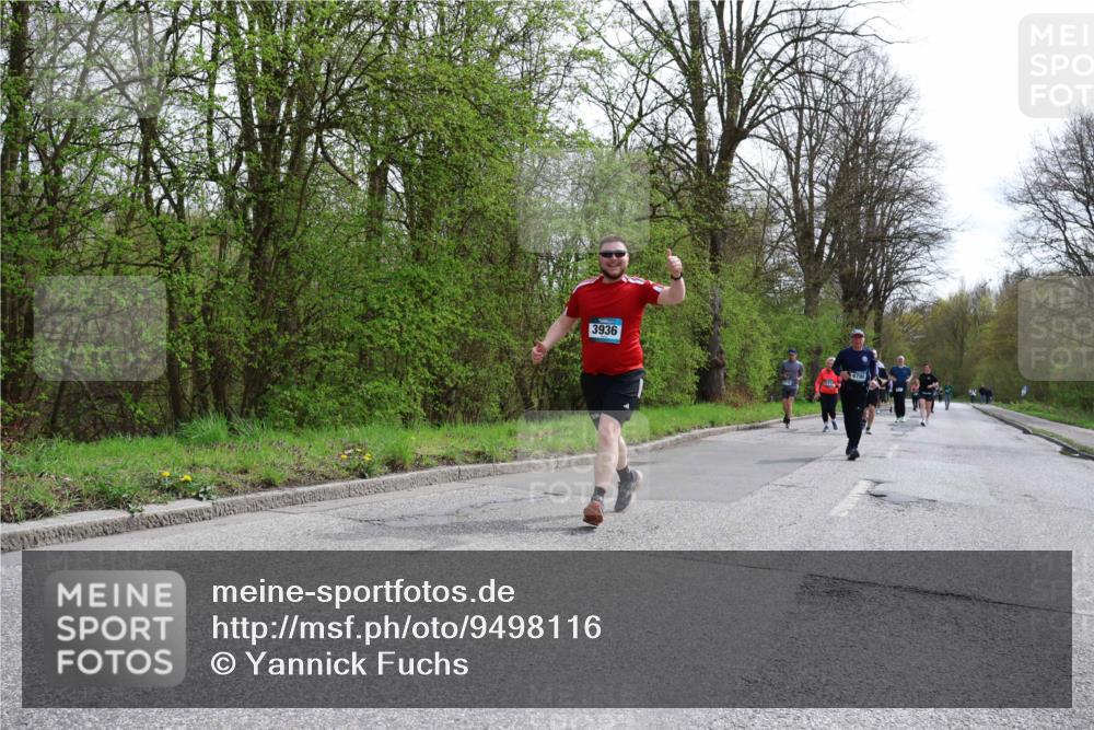 12.04.2026 - 45. Internationalen Wilhelmsburger Insellauf Yannick Fuchs http://msf.ph/oto/9498116 12.04.2026 13:11:22 Laufen 3936, 4790 meine-sportfotos.de