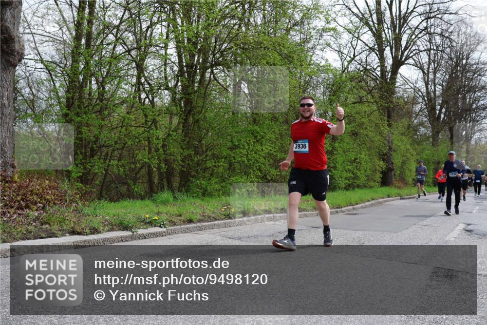 12.04.2026 - 45. Internationalen Wilhelmsburger Insellauf Yannick Fuchs http://msf.ph/oto/9498120 12.04.2026 13:11:22 Laufen 3936, 4790 meine-sportfotos.de
