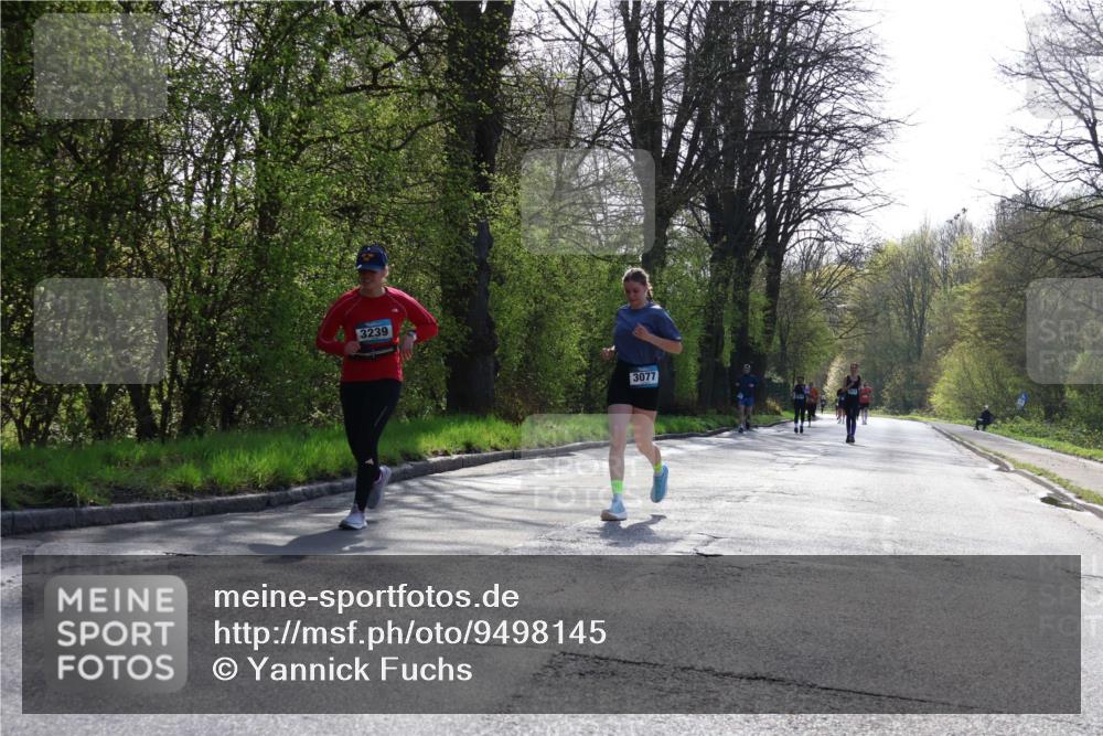 12.04.2026 - 45. Internationalen Wilhelmsburger Insellauf Yannick Fuchs http://msf.ph/oto/9498145 12.04.2026 10:56:21 Laufen 3239, 3077 meine-sportfotos.de