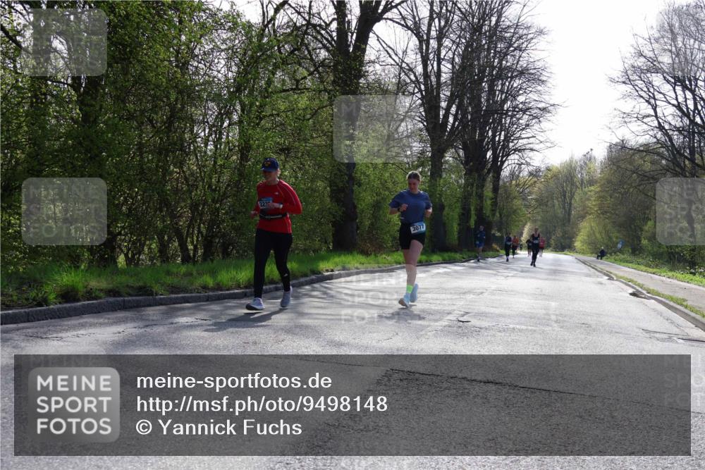 12.04.2026 - 45. Internationalen Wilhelmsburger Insellauf Yannick Fuchs http://msf.ph/oto/9498148 12.04.2026 10:56:21 Laufen 323, 3077 meine-sportfotos.de