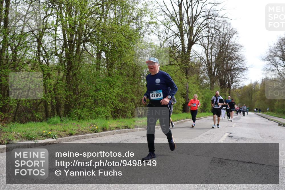 12.04.2026 - 45. Internationalen Wilhelmsburger Insellauf Yannick Fuchs http://msf.ph/oto/9498149 12.04.2026 13:11:25 Laufen 4790, 17 meine-sportfotos.de