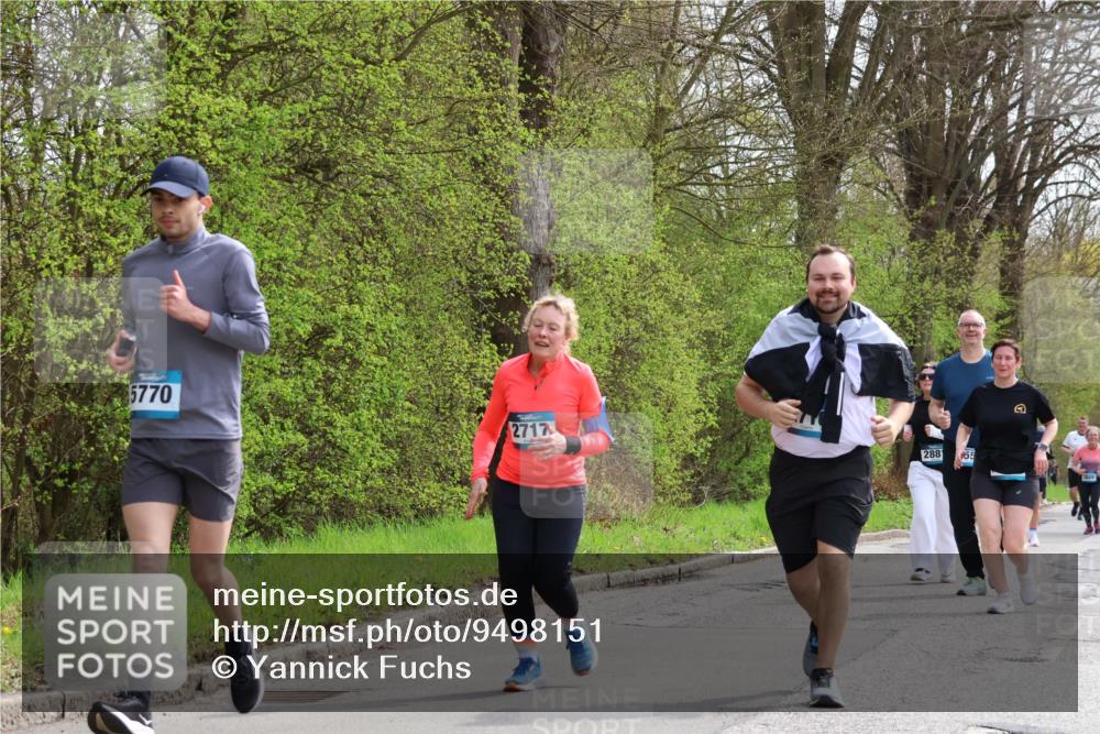 12.04.2026 - 45. Internationalen Wilhelmsburger Insellauf Yannick Fuchs http://msf.ph/oto/9498151 12.04.2026 13:11:26 Laufen 5770, 2717, 288, 155 meine-sportfotos.de
