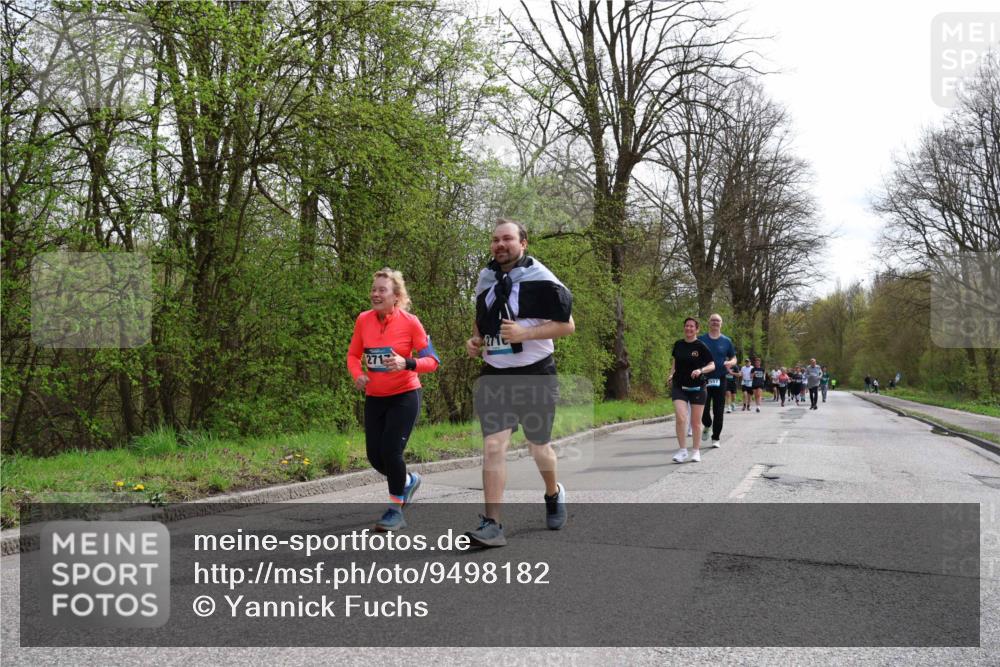 12.04.2026 - 45. Internationalen Wilhelmsburger Insellauf Yannick Fuchs http://msf.ph/oto/9498182 12.04.2026 13:11:28 Laufen 271 meine-sportfotos.de