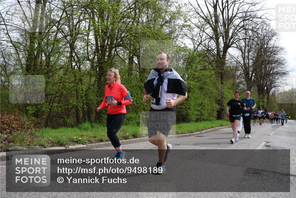 12.04.2026 - 45. Internationalen Wilhelmsburger Insellauf Yannick Fuchs http://msf.ph/oto/9498189 12.04.2026 13:11:29 Laufen 2717 meine-sportfotos.de