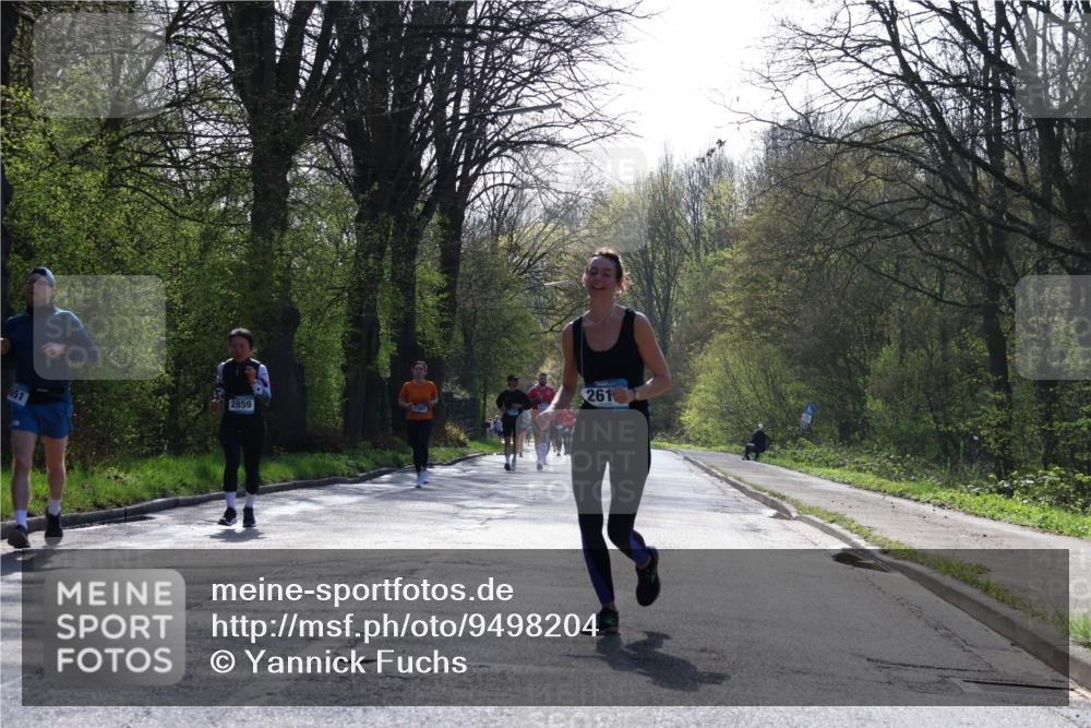 12.04.2026 - 45. Internationalen Wilhelmsburger Insellauf Yannick Fuchs http://msf.ph/oto/9498204 12.04.2026 10:56:31 Laufen 2859, 5367, 261 meine-sportfotos.de