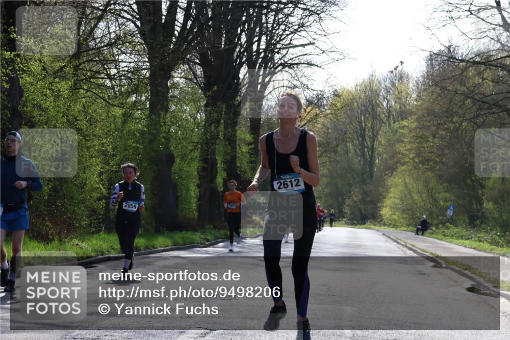 12.04.2026 - 45. Internationalen Wilhelmsburger Insellauf Yannick Fuchs http://msf.ph/oto/9498206 12.04.2026 10:56:31 Laufen 2859, 2612 meine-sportfotos.de