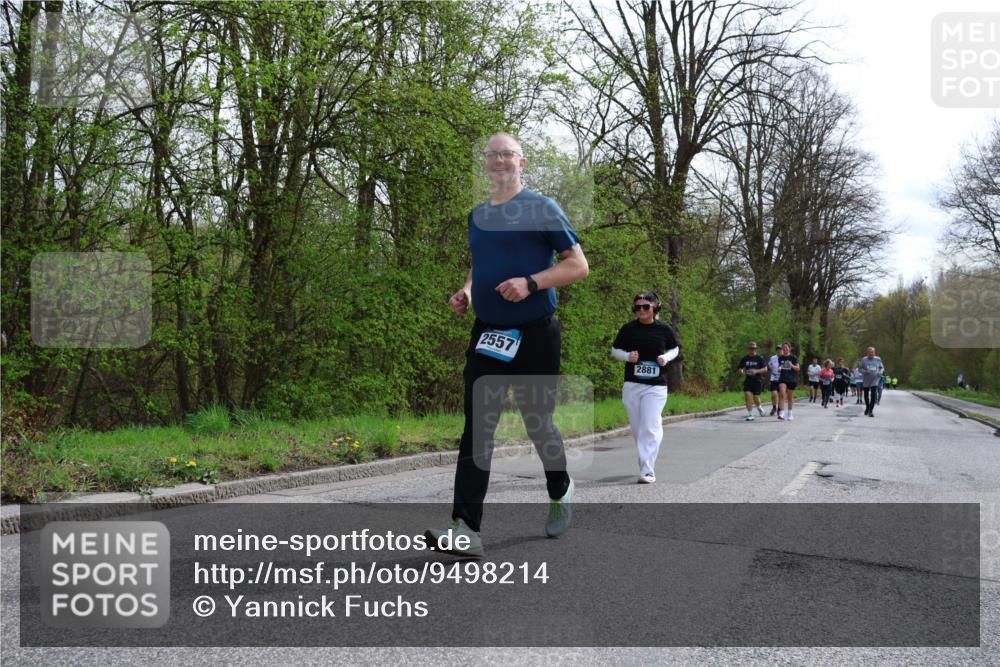 12.04.2026 - 45. Internationalen Wilhelmsburger Insellauf Yannick Fuchs http://msf.ph/oto/9498214 12.04.2026 13:11:31 Laufen 2557, 2881 meine-sportfotos.de
