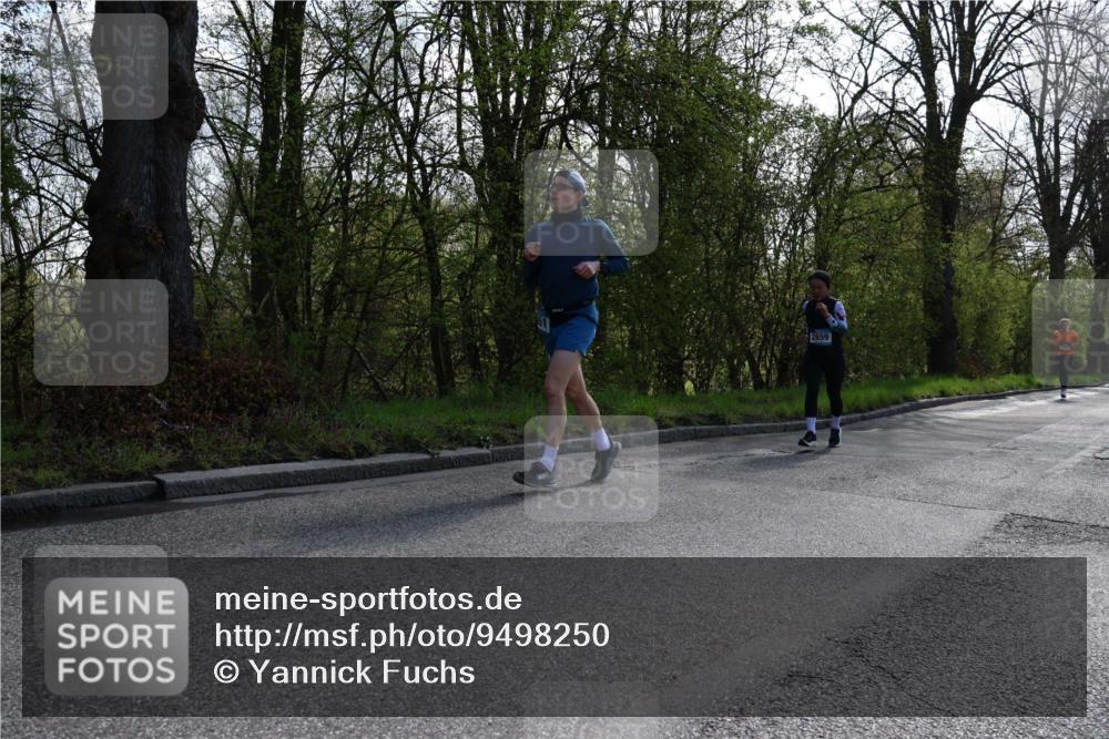 12.04.2026 - 45. Internationalen Wilhelmsburger Insellauf Yannick Fuchs http://msf.ph/oto/9498250 12.04.2026 10:56:35 Laufen 2859 meine-sportfotos.de