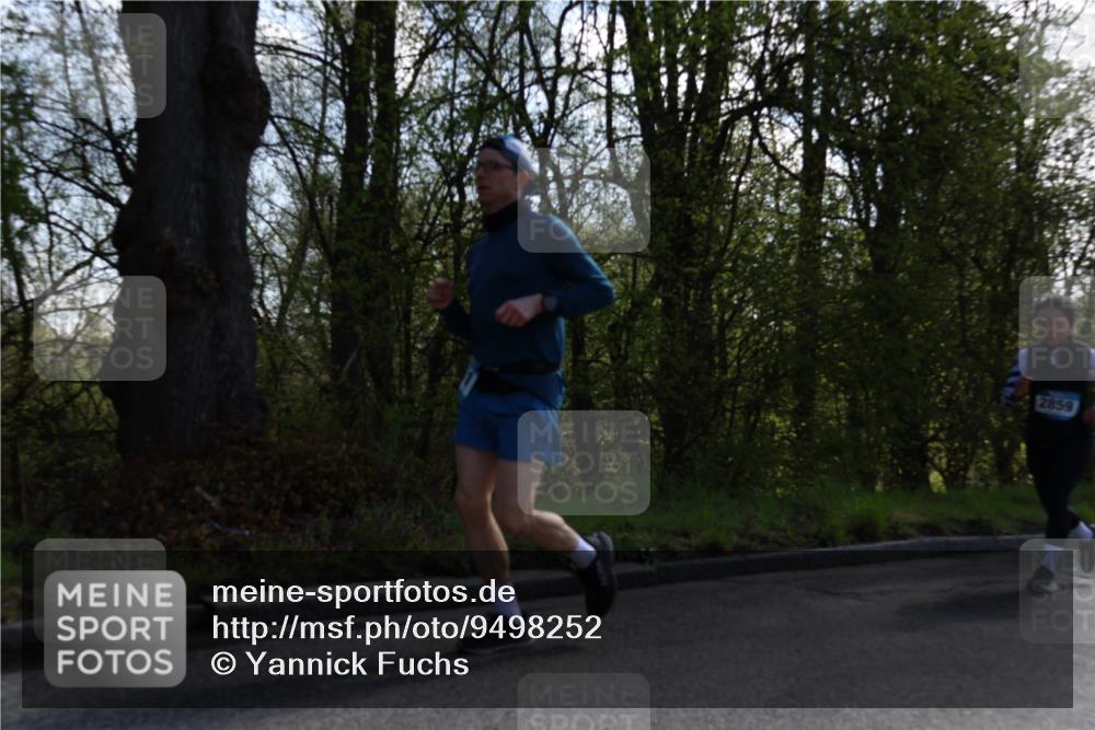 12.04.2026 - 45. Internationalen Wilhelmsburger Insellauf Yannick Fuchs http://msf.ph/oto/9498252 12.04.2026 10:56:36 Laufen 2859 meine-sportfotos.de