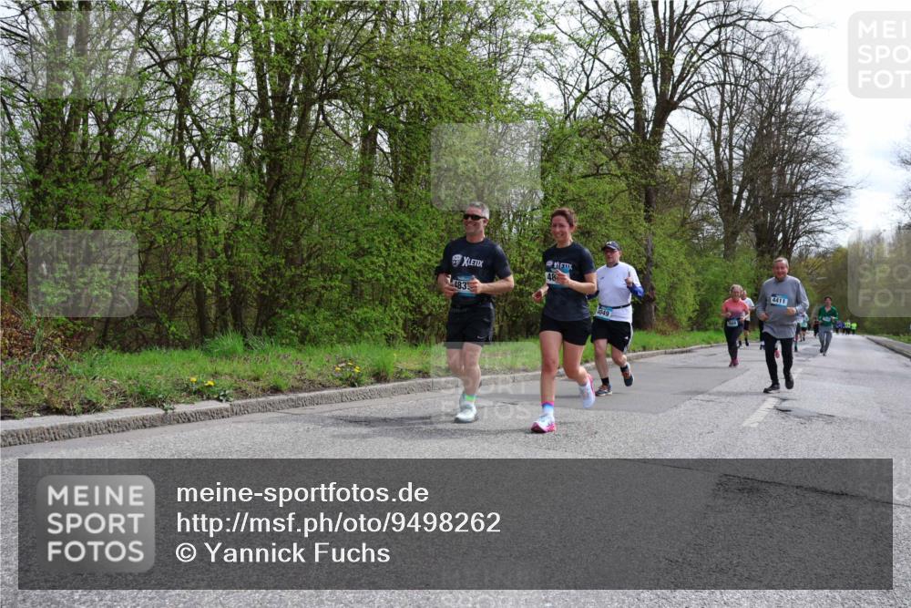 12.04.2026 - 45. Internationalen Wilhelmsburger Insellauf Yannick Fuchs http://msf.ph/oto/9498262 12.04.2026 13:11:36 Laufen 483, 4049, 4411 meine-sportfotos.de