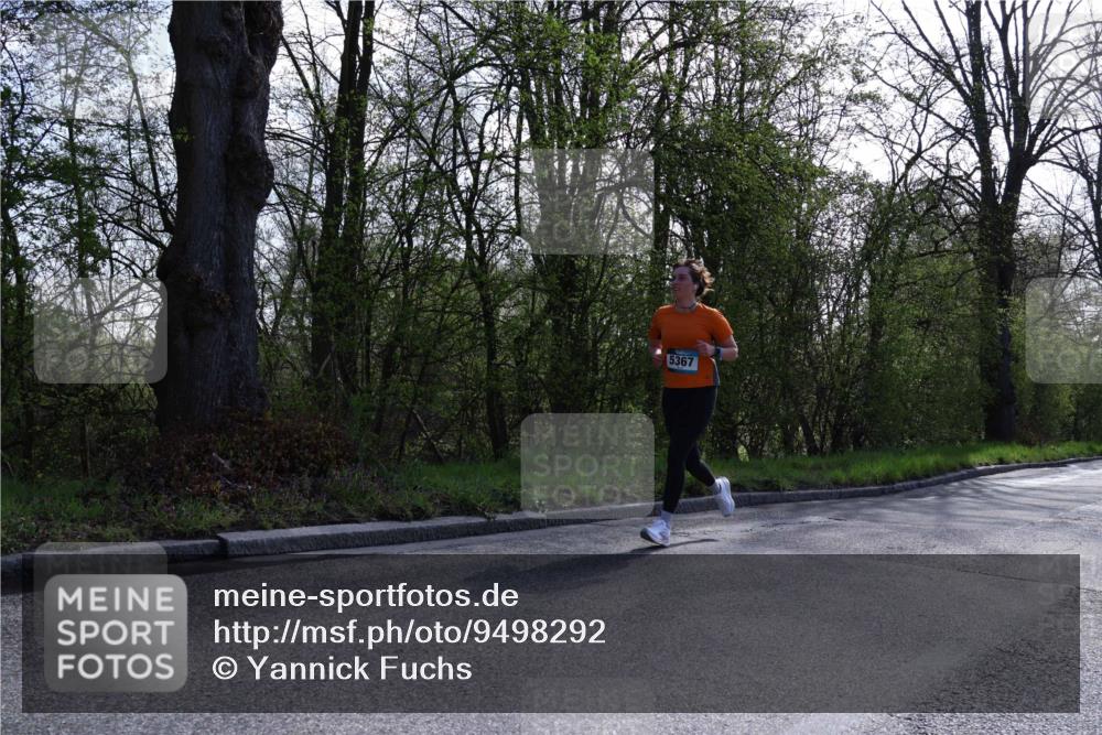 12.04.2026 - 45. Internationalen Wilhelmsburger Insellauf Yannick Fuchs http://msf.ph/oto/9498292 12.04.2026 10:56:41 Laufen 5367 meine-sportfotos.de