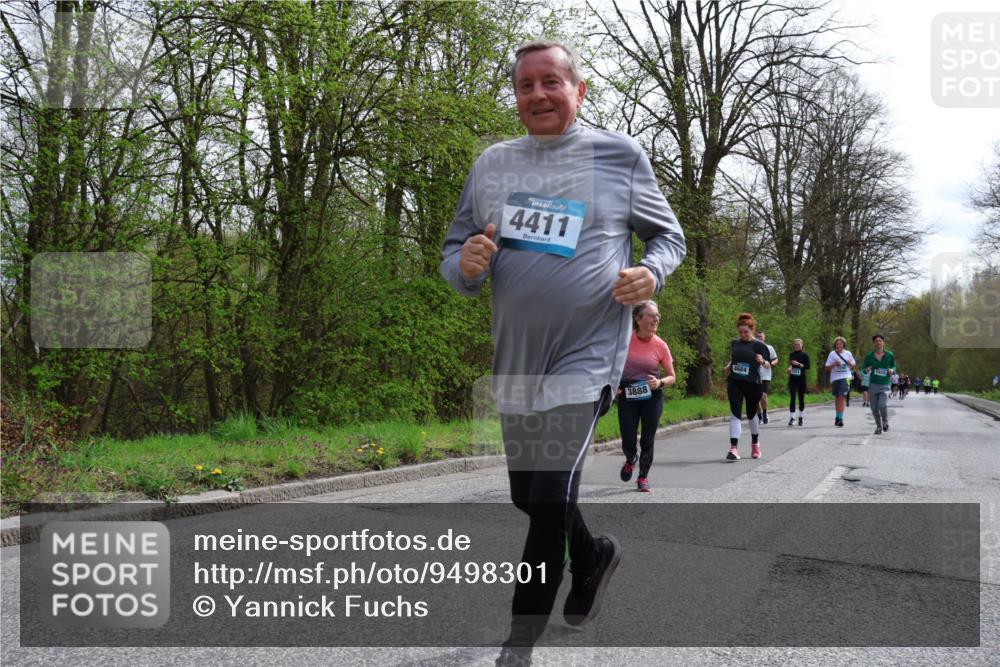 12.04.2026 - 45. Internationalen Wilhelmsburger Insellauf Yannick Fuchs http://msf.ph/oto/9498301 12.04.2026 13:11:40 Laufen 4411, 3888, 4684, 5420 meine-sportfotos.de