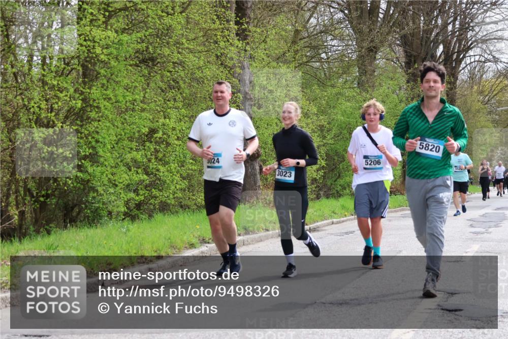 12.04.2026 - 45. Internationalen Wilhelmsburger Insellauf Yannick Fuchs http://msf.ph/oto/9498326 12.04.2026 13:11:42 Laufen 3024, 3023, 5206, 5820 meine-sportfotos.de