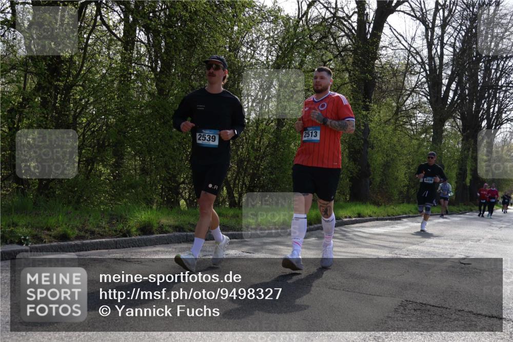 12.04.2026 - 45. Internationalen Wilhelmsburger Insellauf Yannick Fuchs http://msf.ph/oto/9498327 12.04.2026 10:56:48 Laufen 2539, 2513, 4406 meine-sportfotos.de