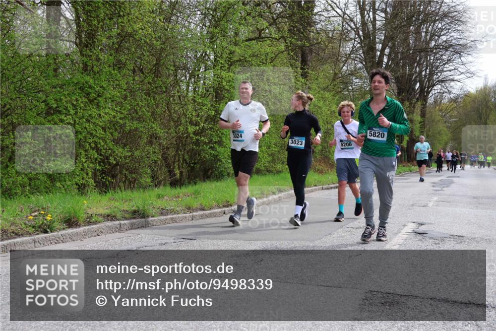 12.04.2026 - 45. Internationalen Wilhelmsburger Insellauf Yannick Fuchs http://msf.ph/oto/9498339 12.04.2026 13:11:43 Laufen 3024, 3023, 5206, 5820 meine-sportfotos.de