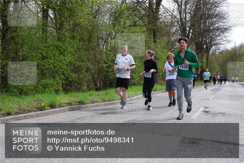 12.04.2026 - 45. Internationalen Wilhelmsburger Insellauf Yannick Fuchs http://msf.ph/oto/9498341 12.04.2026 13:11:43 Laufen 3024, 3023, 5206, 5820 meine-sportfotos.de