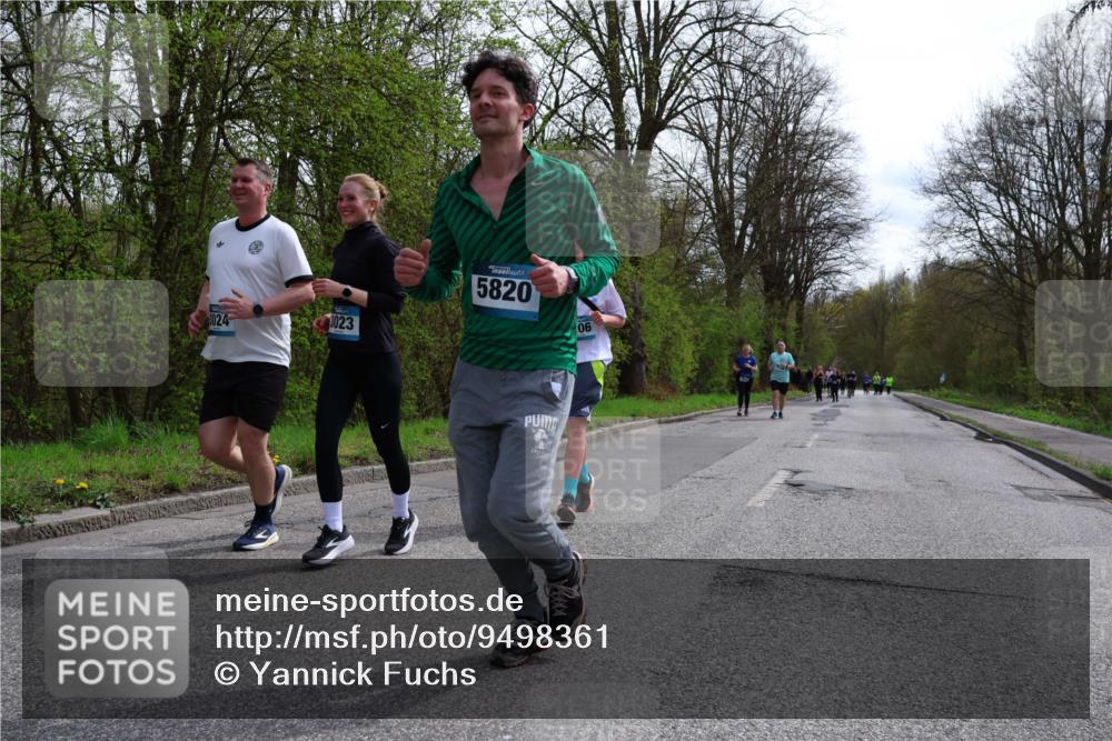 12.04.2026 - 45. Internationalen Wilhelmsburger Insellauf Yannick Fuchs http://msf.ph/oto/9498361 12.04.2026 13:11:45 Laufen 3024, 3023, 5820, 06 meine-sportfotos.de