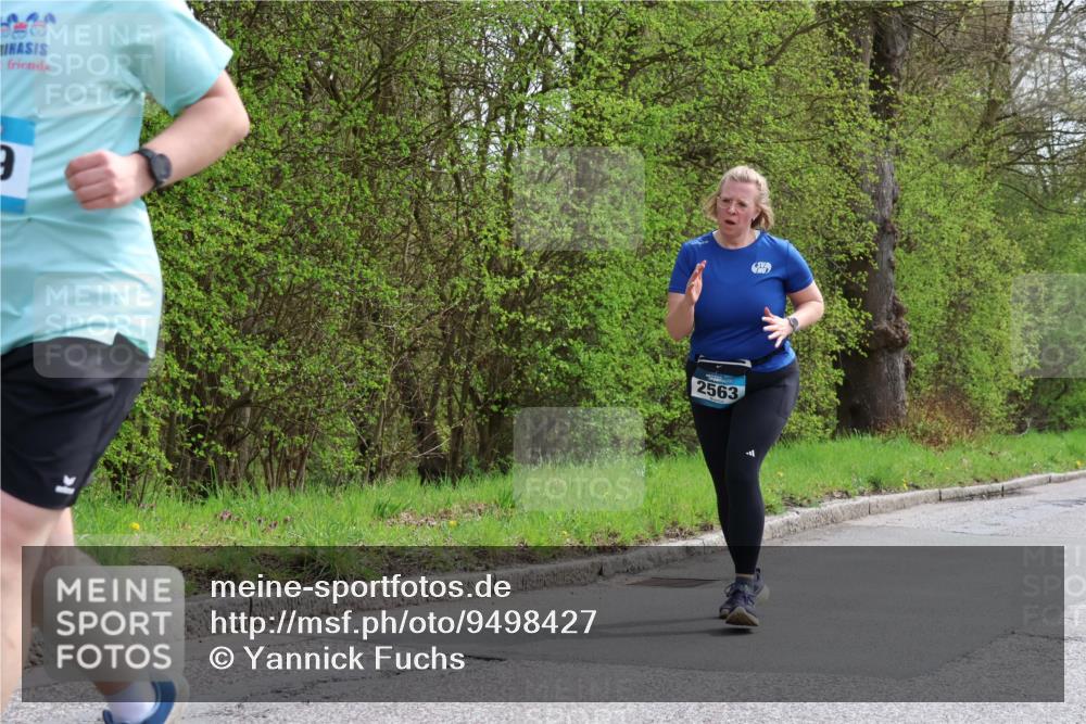 12.04.2026 - 45. Internationalen Wilhelmsburger Insellauf Yannick Fuchs http://msf.ph/oto/9498427 12.04.2026 13:11:52 Laufen 9, 2563 meine-sportfotos.de