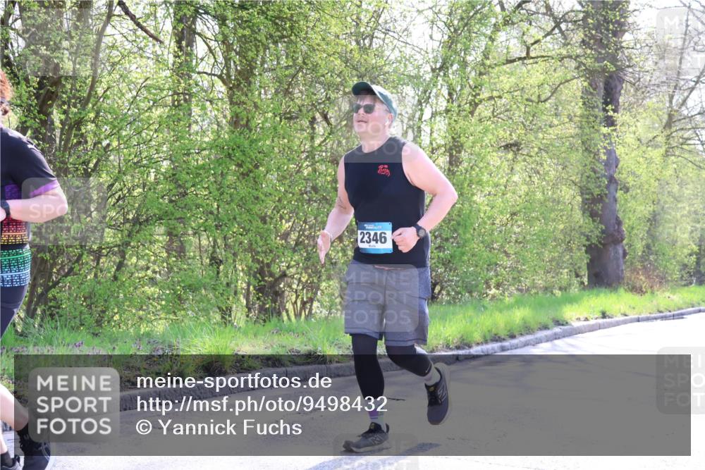 12.04.2026 - 45. Internationalen Wilhelmsburger Insellauf Yannick Fuchs http://msf.ph/oto/9498432 12.04.2026 10:57:09 Laufen 2346 meine-sportfotos.de