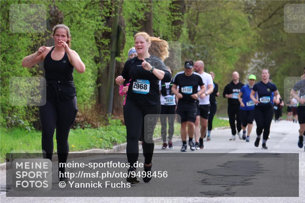 12.04.2026 - 45. Internationalen Wilhelmsburger Insellauf Yannick Fuchs http://msf.ph/oto/9498456 12.04.2026 13:11:54 Laufen 2968, 3938, 3132, 4574 meine-sportfotos.de