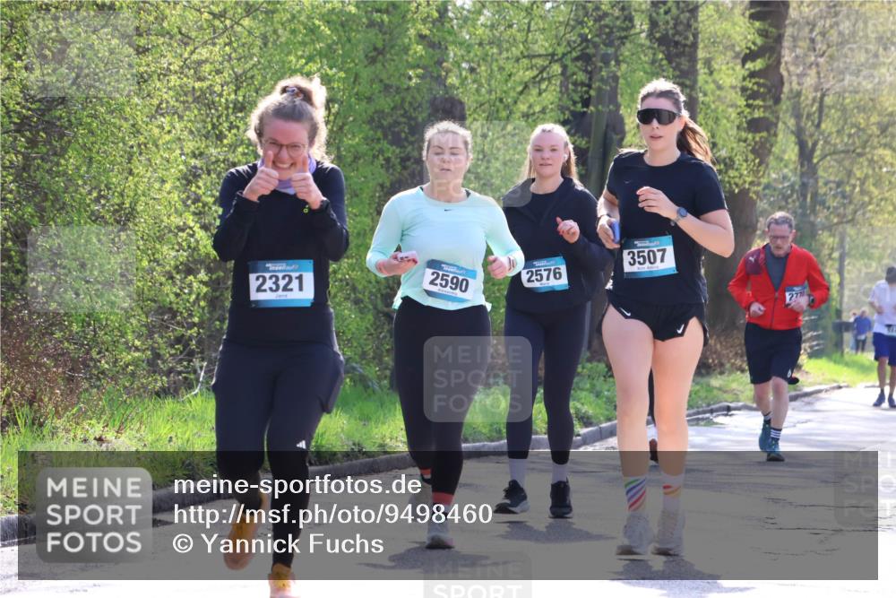 12.04.2026 - 45. Internationalen Wilhelmsburger Insellauf Yannick Fuchs http://msf.ph/oto/9498460 12.04.2026 10:57:13 Laufen 3507, 2321, 2590, 2576, 2771 meine-sportfotos.de