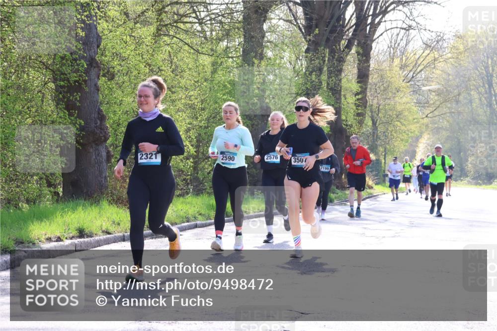 12.04.2026 - 45. Internationalen Wilhelmsburger Insellauf Yannick Fuchs http://msf.ph/oto/9498472 12.04.2026 10:57:14 Laufen 2321, 2590, 2576, 3507, 2199 meine-sportfotos.de