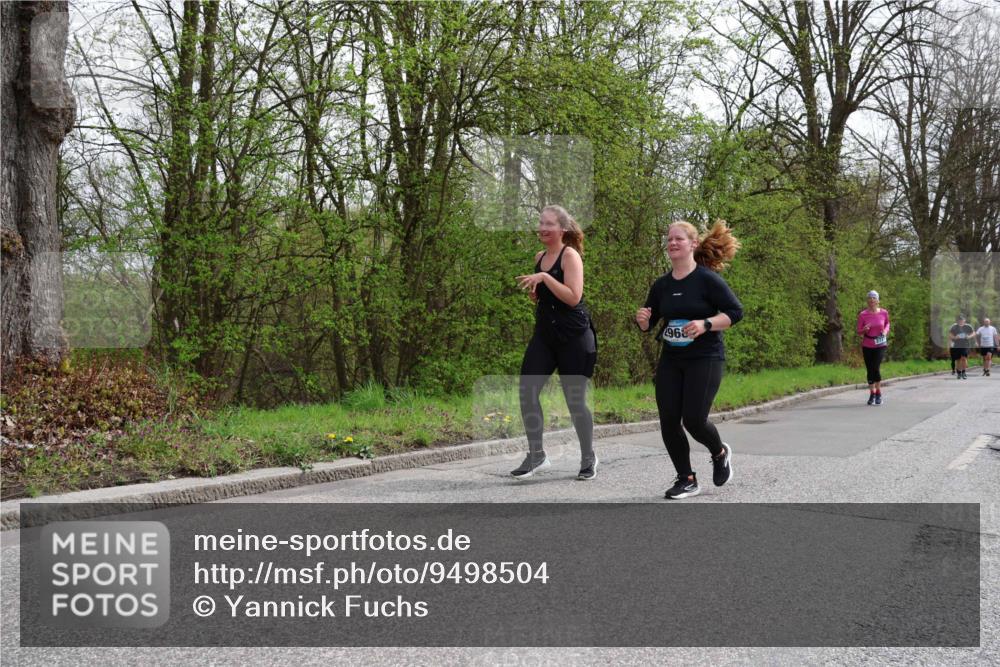 12.04.2026 - 45. Internationalen Wilhelmsburger Insellauf Yannick Fuchs http://msf.ph/oto/9498504 12.04.2026 13:12:01 Laufen 968 meine-sportfotos.de