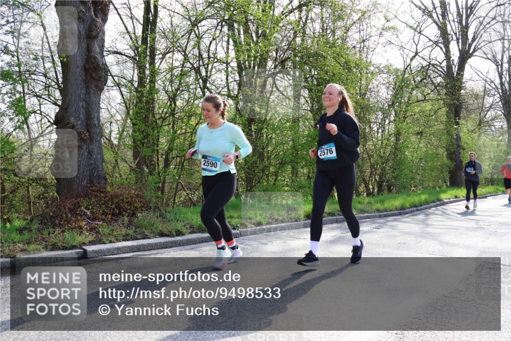 12.04.2026 - 45. Internationalen Wilhelmsburger Insellauf Yannick Fuchs http://msf.ph/oto/9498533 12.04.2026 10:57:20 Laufen 2576, 2590, 2199 meine-sportfotos.de