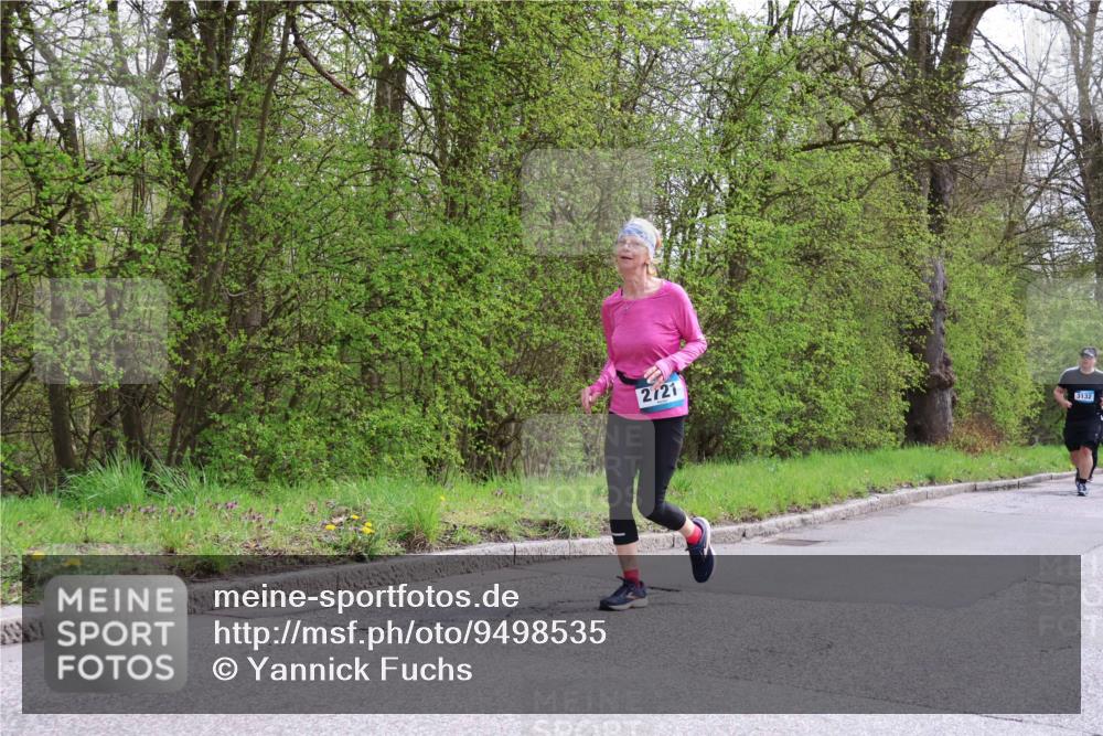 12.04.2026 - 45. Internationalen Wilhelmsburger Insellauf Yannick Fuchs http://msf.ph/oto/9498535 12.04.2026 13:12:04 Laufen 2721, 3132 meine-sportfotos.de