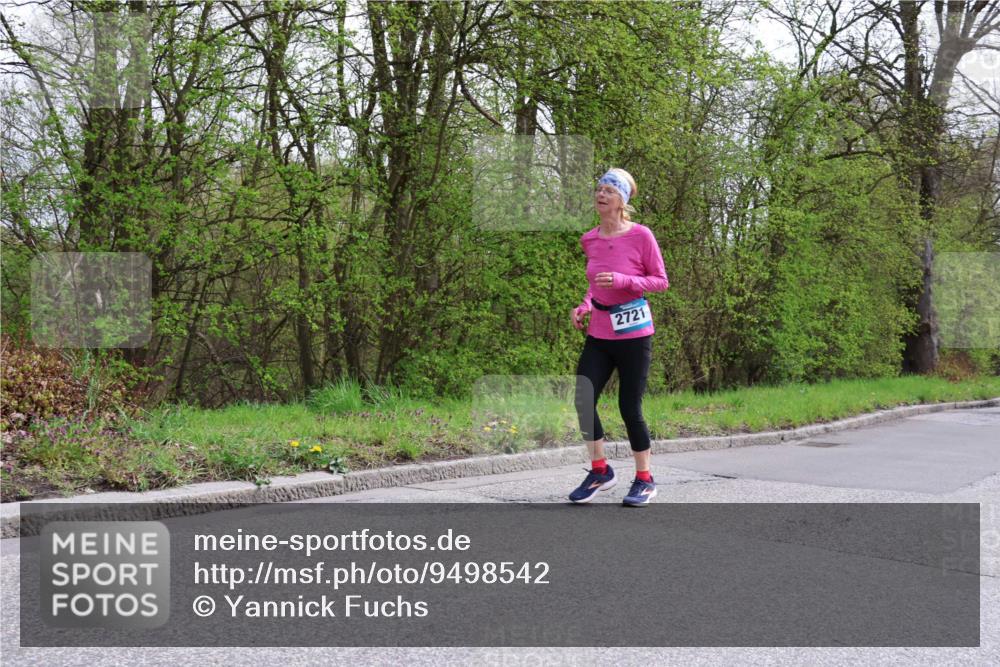 12.04.2026 - 45. Internationalen Wilhelmsburger Insellauf Yannick Fuchs http://msf.ph/oto/9498542 12.04.2026 13:12:05 Laufen 2721 meine-sportfotos.de