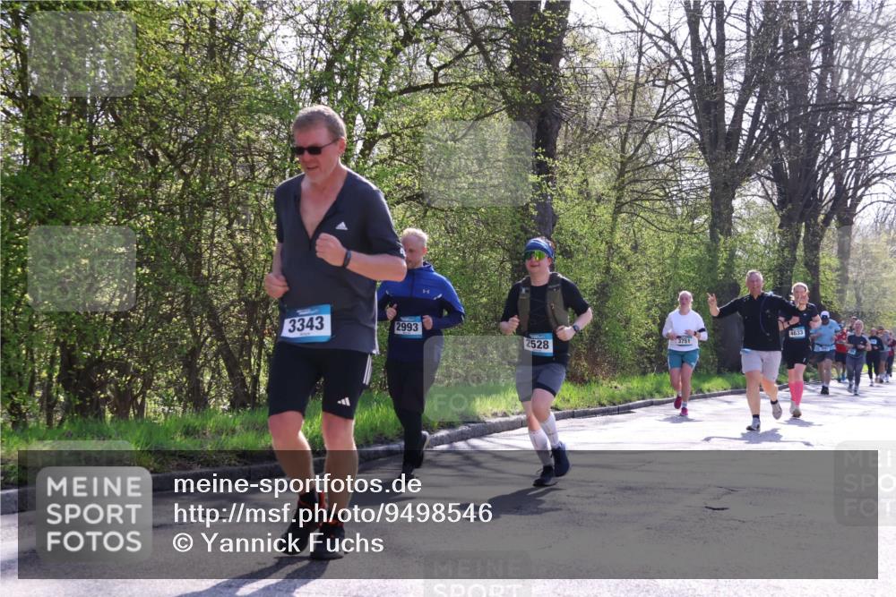 12.04.2026 - 45. Internationalen Wilhelmsburger Insellauf Yannick Fuchs http://msf.ph/oto/9498546 12.04.2026 10:58:38 Laufen 3343, 2993, 2528, 3751, 4633 meine-sportfotos.de