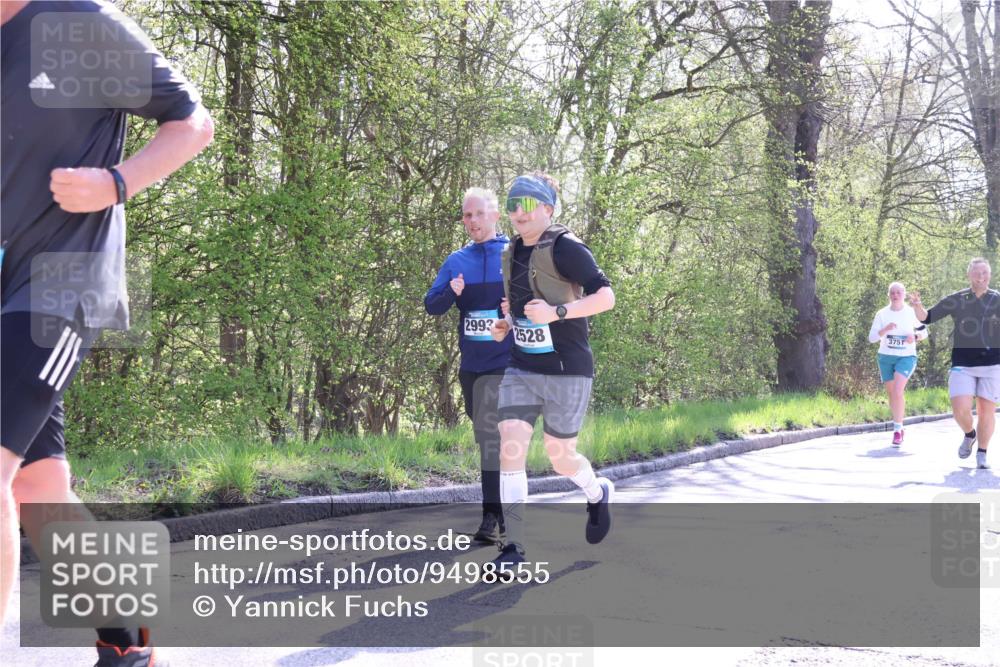 12.04.2026 - 45. Internationalen Wilhelmsburger Insellauf Yannick Fuchs http://msf.ph/oto/9498555 12.04.2026 10:58:40 Laufen 2993, 2528, 3751 meine-sportfotos.de