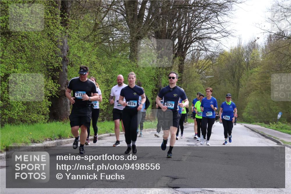 12.04.2026 - 45. Internationalen Wilhelmsburger Insellauf Yannick Fuchs http://msf.ph/oto/9498556 12.04.2026 13:12:06 Laufen 3132, 38, 4574, 4575, 3955, 2933, 2359 meine-sportfotos.de