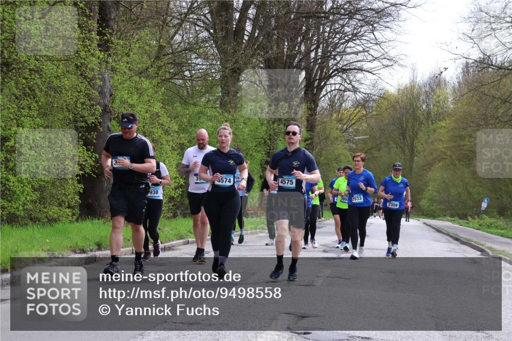 12.04.2026 - 45. Internationalen Wilhelmsburger Insellauf Yannick Fuchs http://msf.ph/oto/9498558 12.04.2026 13:12:07 Laufen 35, 4574, 4575, 938, 2, 3955, 2933, 2359 meine-sportfotos.de